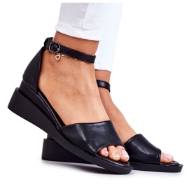 Vinceza Sandales classiques pour femmes avec une boucle Black Deserve noir