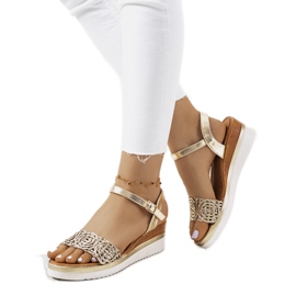 Sandales dorées à bride décorative Kirk