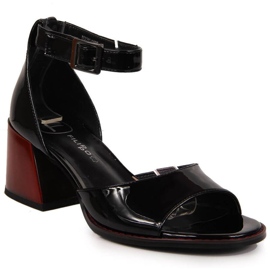 Sandales en cuir sur le poteau verni Filippo W PAW351 noir le noir