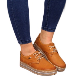 Chaussures femme en cuir à plateforme marron clair Helios 380 brun Chaussures femme en cuir à plateforme marron clair Helios 380 brun