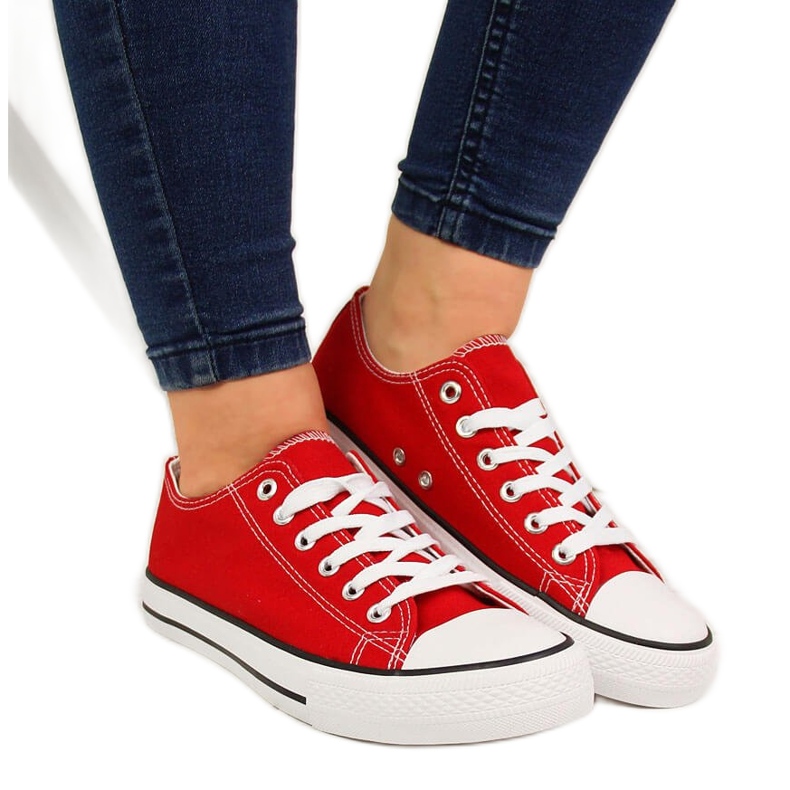 Baskets basses Atletico en textile rouge Baskets basses Atletico en textile rouge