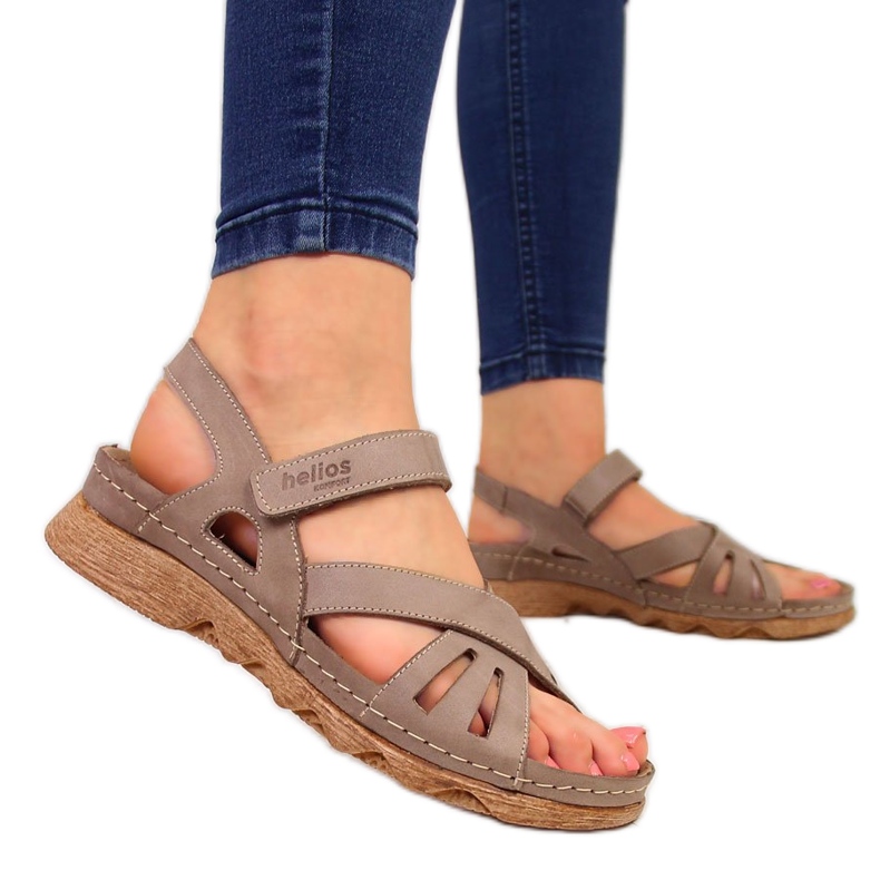 Sandales cuir femme à scratch beige Helios 256