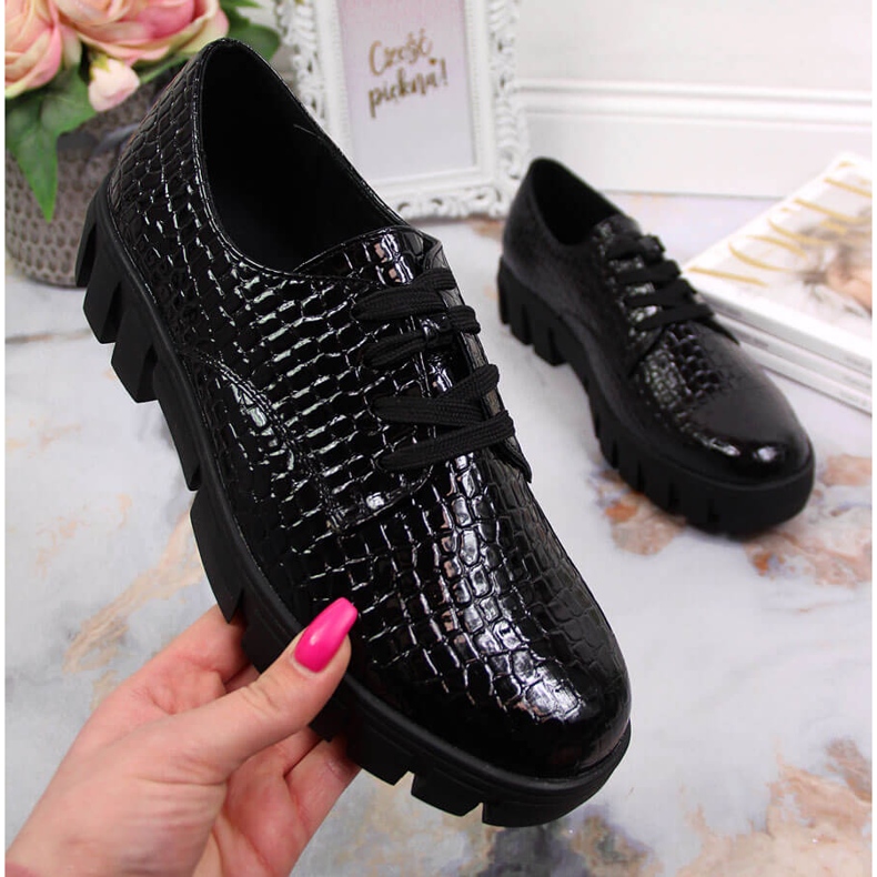 Bottes laquées Vinceza pour femme Bottes laquées Vinceza pour femme