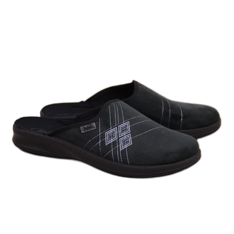 Chaussons de maison pour hommes Befado noirs le noir Chaussons de maison pour hommes Befado noirs le noir