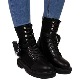 Bottes en cuir pour femmes avec une poche noire Goe II2N4024 le noir
