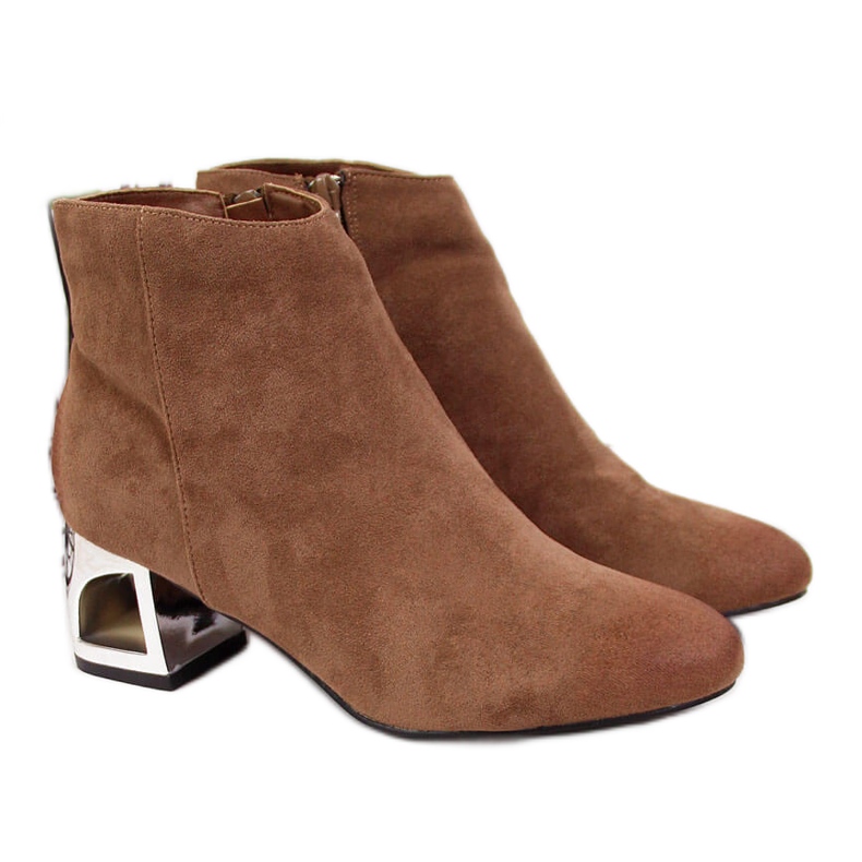 T.Sokolski Bottes pour femmes marron à talons décoratifs par T. Sokolski brun