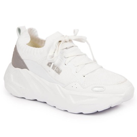 Chaussures de sport à plateforme blanches pour femmes Big Star JJ274604 Chaussures de sport à plateforme blanches pour femmes Big Star JJ274604