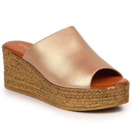 Chaussons compensés dorés femme Vinceza