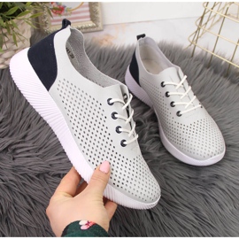 Chaussures en cuir ajouré Artiker Gris pour femme Chaussures en cuir ajouré Artiker Gris pour femme