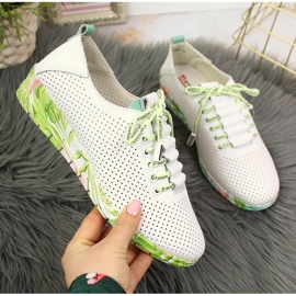 Chaussures femme en cuir blanc ajouré avec un coin Artiker