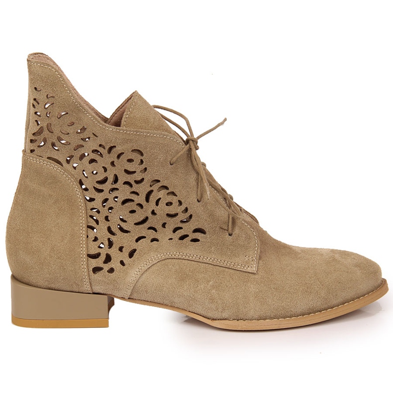 Bottes en cuir suédé ajouré beige Juma