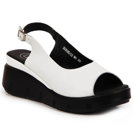 Sandales en cuir pour femmes sur un coin blanc Filippo blanche