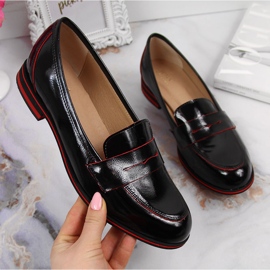 Chaussures femme cuir lordsy laqué noir Juma