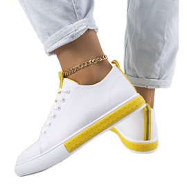 Baskets femme Lintula blanches jaune