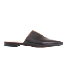 Marco Shoes Babouches en cuir avec découpe noir