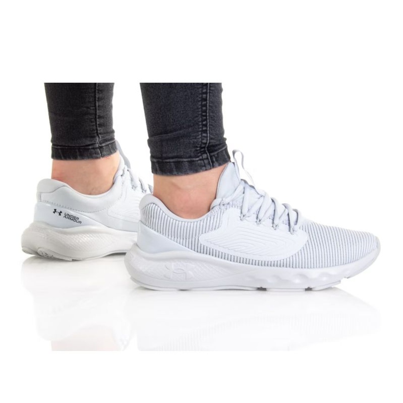 Under Armour Under Arnour W Charged Vantage 2 chaussures 3024884-100 gris