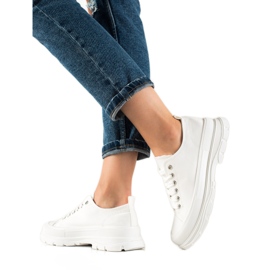TRENDI Baskets blanches à la mode