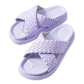 Chaussons violets sur la plateforme Bierings Chaussons violets sur la plateforme Bierings