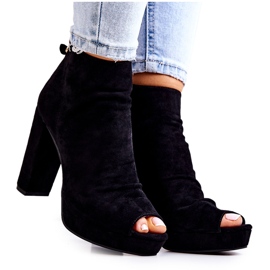 WS1 Bottes noires sur une barre à bouts ouverts Black Adore