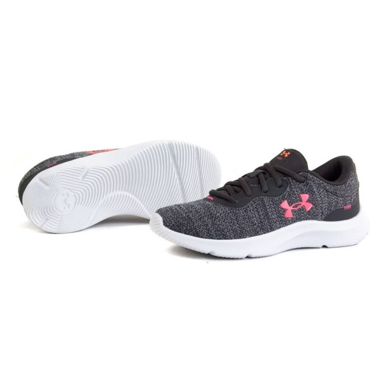 Chaussures Under Armour W Mojo 2 W 3024131-105 le noir