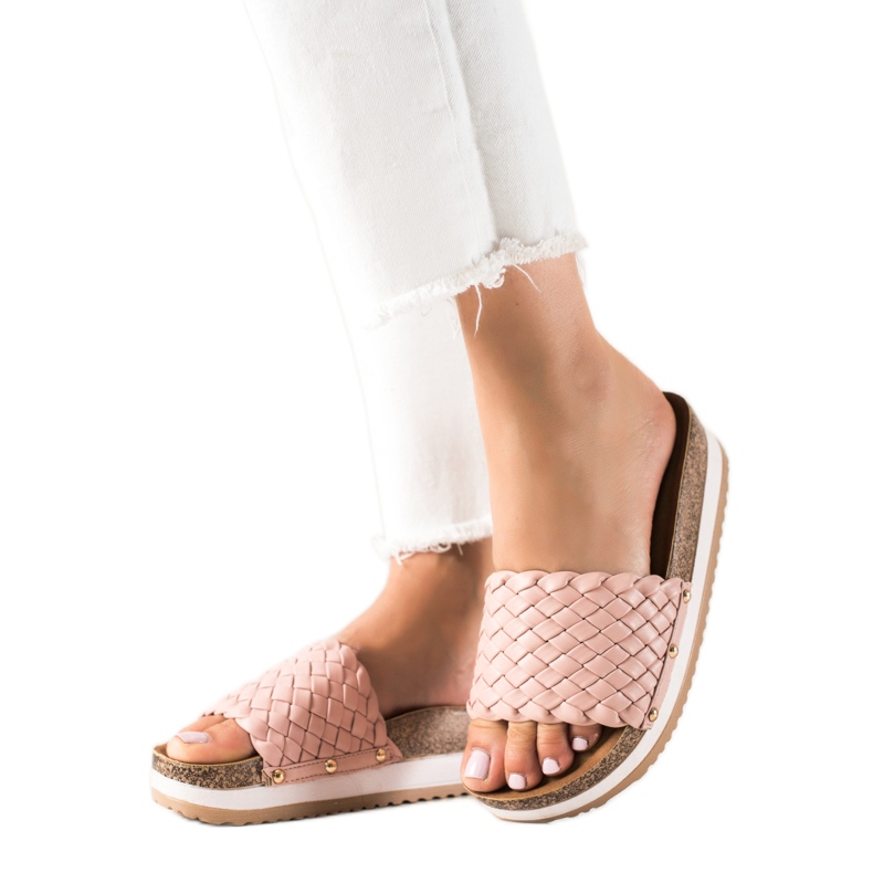 SHELOVET Pantoufles tressées sur la plate-forme rose SHELOVET Pantoufles tressées sur la plate-forme rose