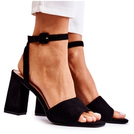 FB2 Sandales à la mode sur une barre noire Salis