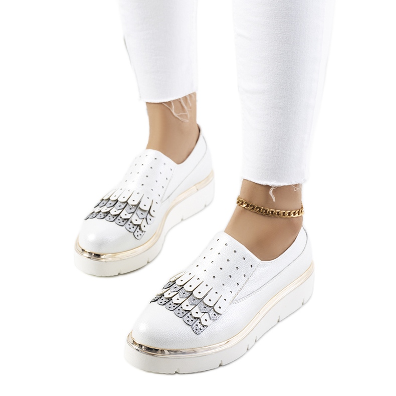 Chaussures brillantes blanches de Giotto argent d'or