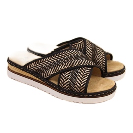 Chaussons compensés Rieker W R459 noirs le noir