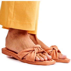 Pantoufles Lorrie en daim orange à la mode pour femmes