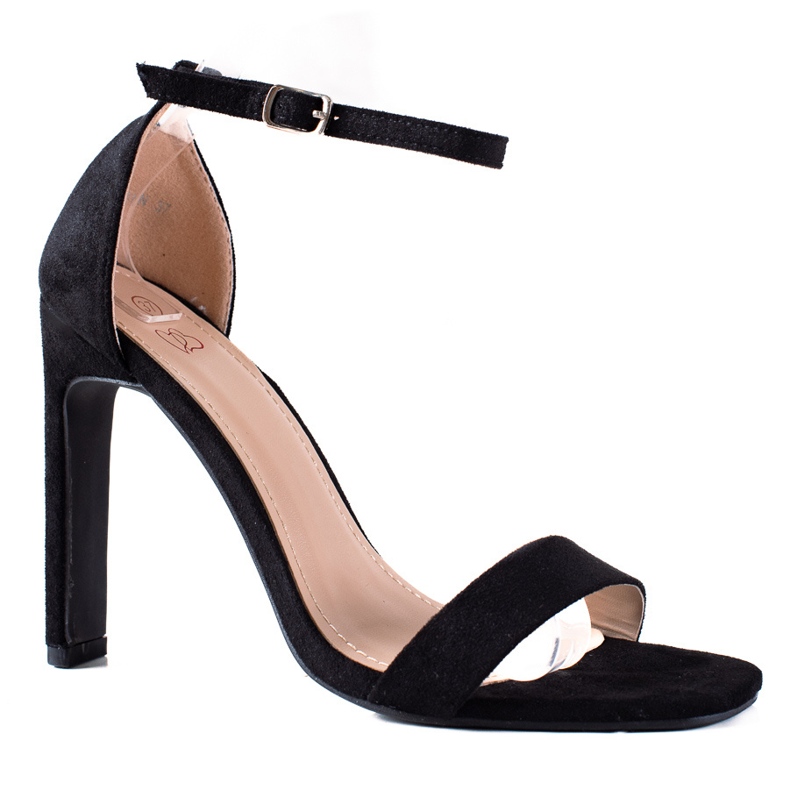 SHELOVET Sandales élégantes sur un bar le noir SHELOVET Sandales élégantes sur un bar le noir
