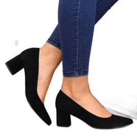 Escarpins sur le poteau en daim Juma noir