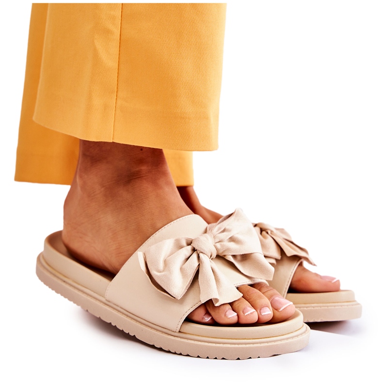 PJ1 Chaussons Femme Classiques En Cuir Avec Nœud Beige Dessy