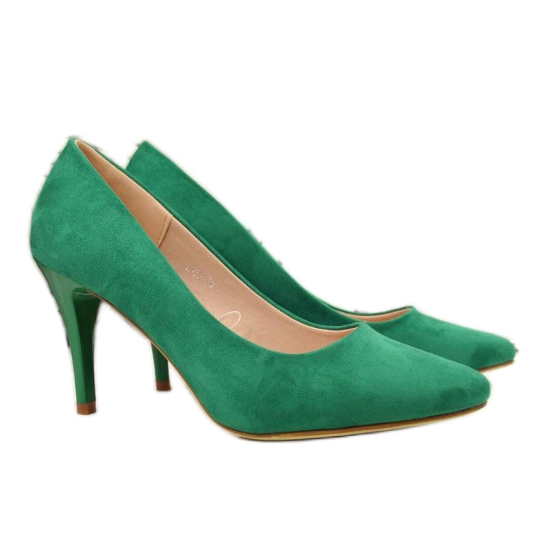 Escarpins sur un talon aiguille en daim vert W Sergio Leone