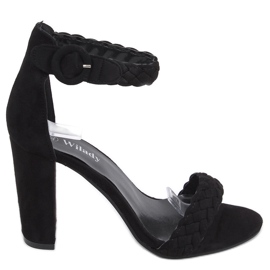 Sandales Donna Black sur le poteau noir