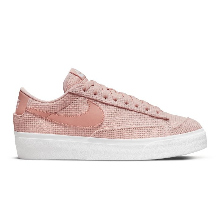 Chaussures Nike Blazer Low Platform DN0744-600 rose