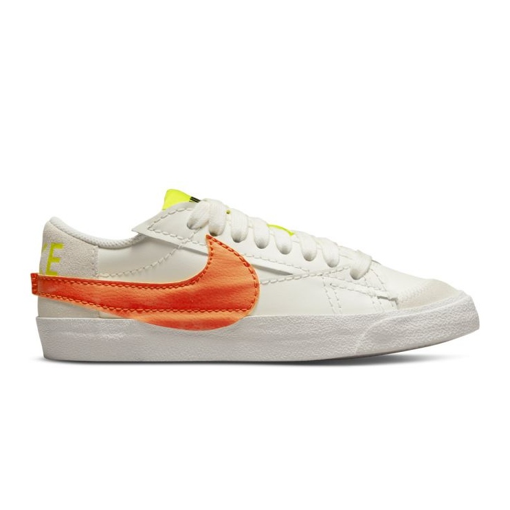 Nike blazer basse blanche hot sale