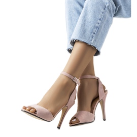 Escarpins ouverts roses sur un talon Luigina Escarpins ouverts roses sur un talon Luigina