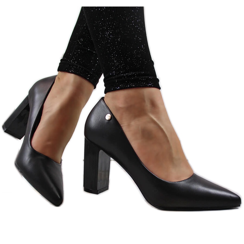 Escarpins sur le poteau Vinceza noir le noir Escarpins sur le poteau Vinceza noir le noir