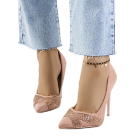 Les talons roses de Steven Les talons roses de Steven