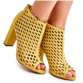 WT1 Bottines ajourées en daim jaune Jenissa