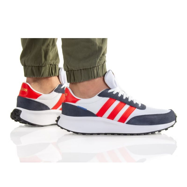 Chaussures Adidas Run 70S M GX6754 blanche