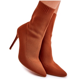 Bottes Hautes Pour Femmes Avec Une Chaussette Sur Un Talon Haut Camel Luisell brun