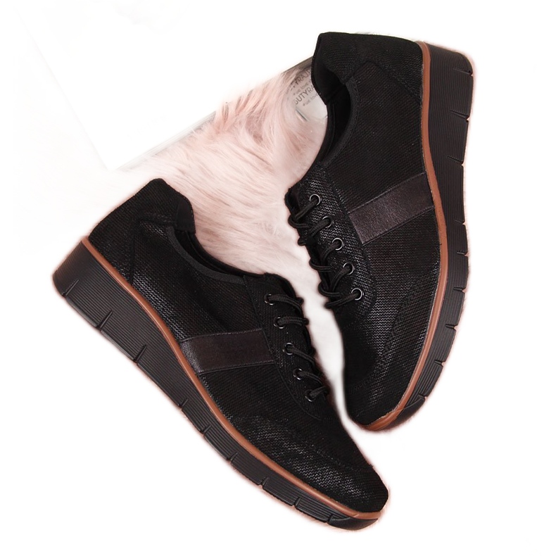 Chaussures pour femmes en cuir sur un coin noir et marron Filippo le noir