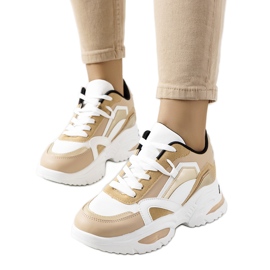Baskets beiges pour femmes d'Eshelby blanche Baskets beiges pour femmes d'Eshelby blanche