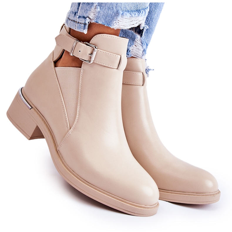 PG1 Bottes en éco-cuir pour femmes à talon plat Beige Marla PG1 Bottes en éco-cuir pour femmes à talon plat Beige Marla