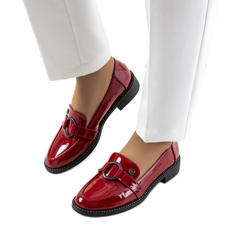 Chaussures Aveni laquées rouges