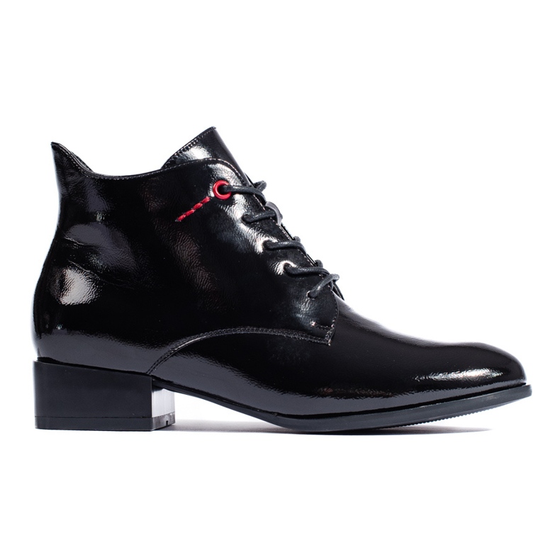 Bottines à lacets laquées par W. Potocki le noir