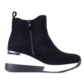 Bottes de sport pour femmes sur le coin Shelovet, en daim écologique noir