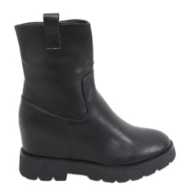 Bottes sur un coin caché Luanda Black le noir