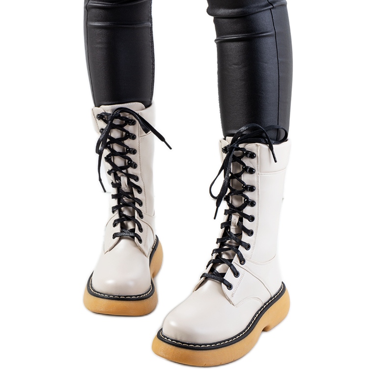 Bottes beiges de Redel